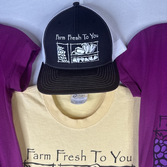 Farm Fresh To You 3 Tee Bundle + Baseball Hat Women's Small Preowned - Picture 4 of 10